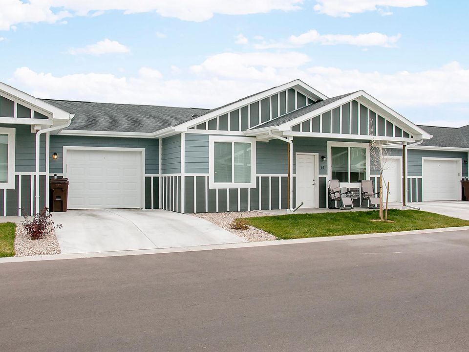 Single level patio home