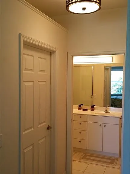 445 Robin Hood Cir #201 — Photo 18