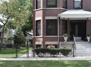 3332 N Bell Ave #1, Chicago, IL 60618