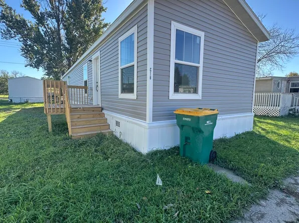 703 6th Ave SE #C-16, Mandan, ND 58554