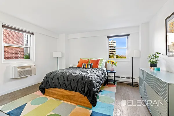 Sold by (Legacy) Elegran | media 10