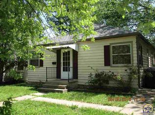 918 SW Randolph Ave, Topeka, KS 66606