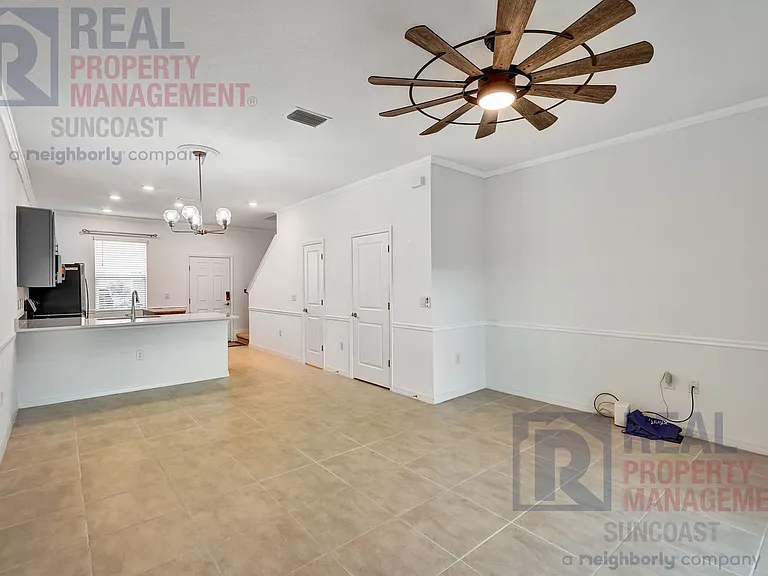 8937 Daybreak St — Photo 10