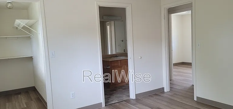 715 SW Laurel St — Photo 24