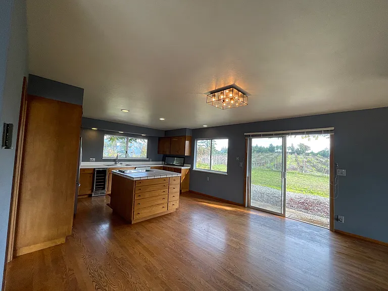 24401 Rich Ranch Rd — Photo 9