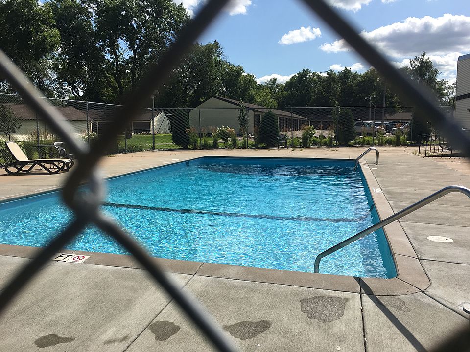 1st image of 7440 72nd Ln N APT 311