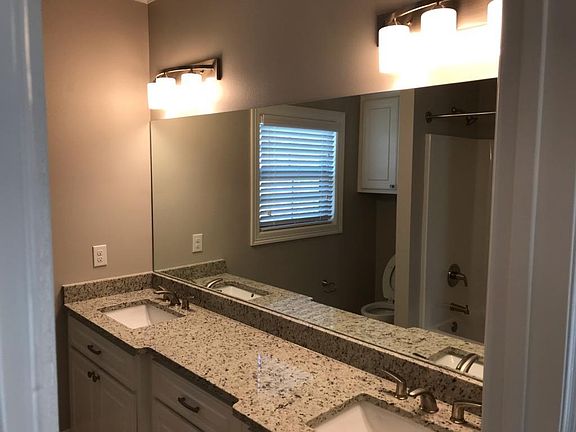 5th image of 109 Kaki Ln