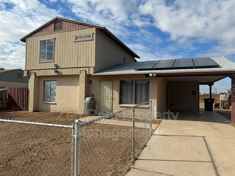 940 N Sonora St