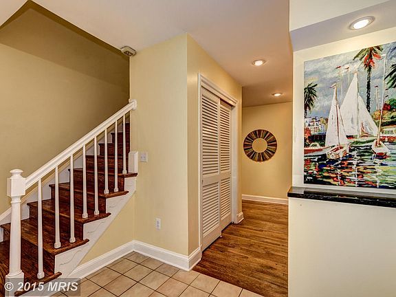 2nd image of 1044 Garywood Ln
