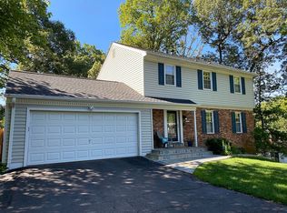 6106 Mulberry Ct, Alexandria, VA 22310