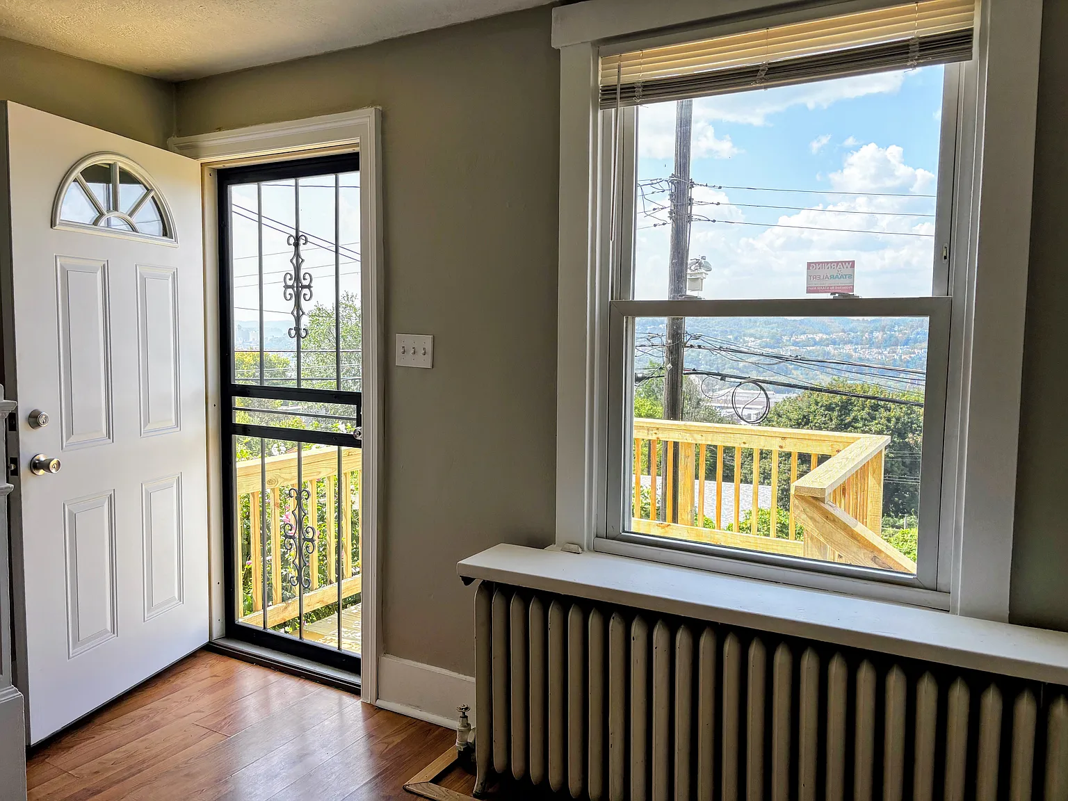 2 bed, 1200 sqft, $1,500 — Photo 1