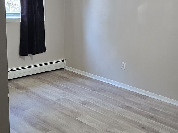 4th image of 61 Vandenburgh Ave APT 2