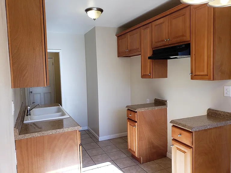 11251 S Mariposa Ave #11251 — Photo 6