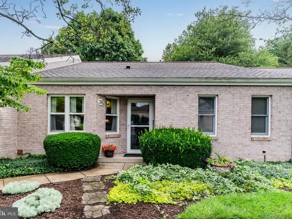 36 Woodland Est, Lebanon, PA 17042