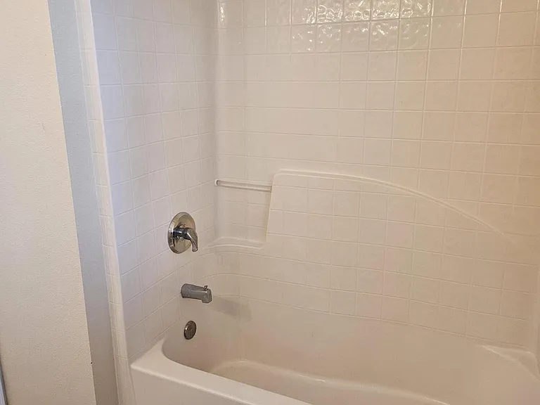 7801 Point Meadows Dr #2101 — Photo 19