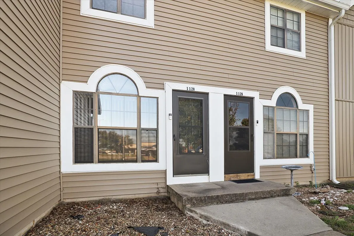 2 bed, 1430 sqft, $1,400 — Photo 3