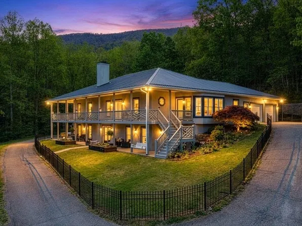 649 Greyledge Rd, Buchanan, VA 24066