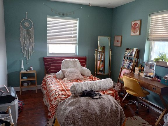 5th image of 1211 Highland Ave APT 301