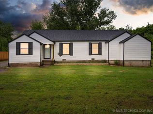 308 Stout St, Kiefer, OK 74041