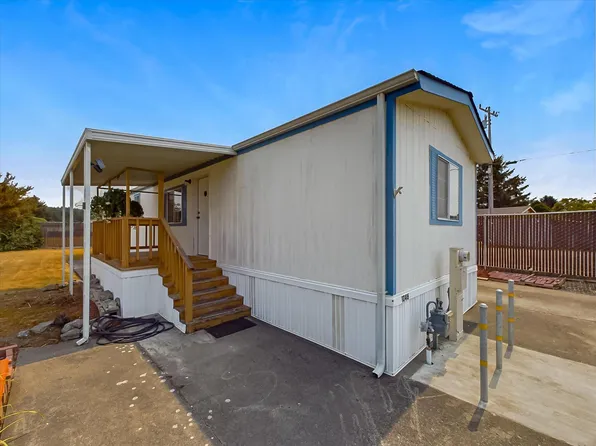 1046 Deborah Dr, McKinleyville, CA 95519