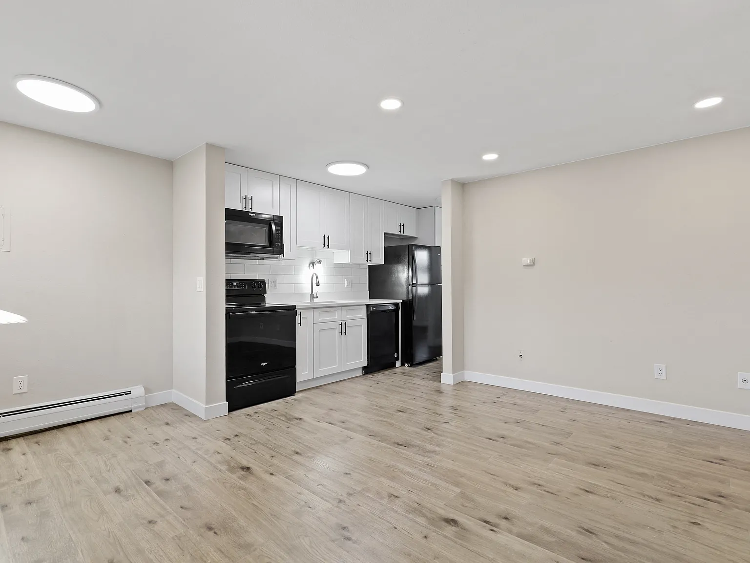 Fox Street Apartments — Photo 2