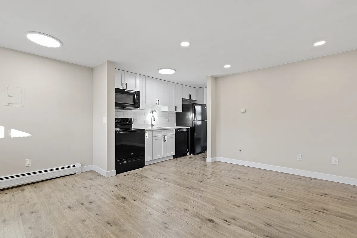 Building Photo - Fox Street Apartments