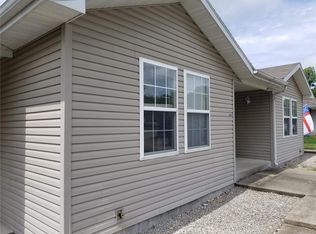 343 Lee St, Lebanon, MO 65536