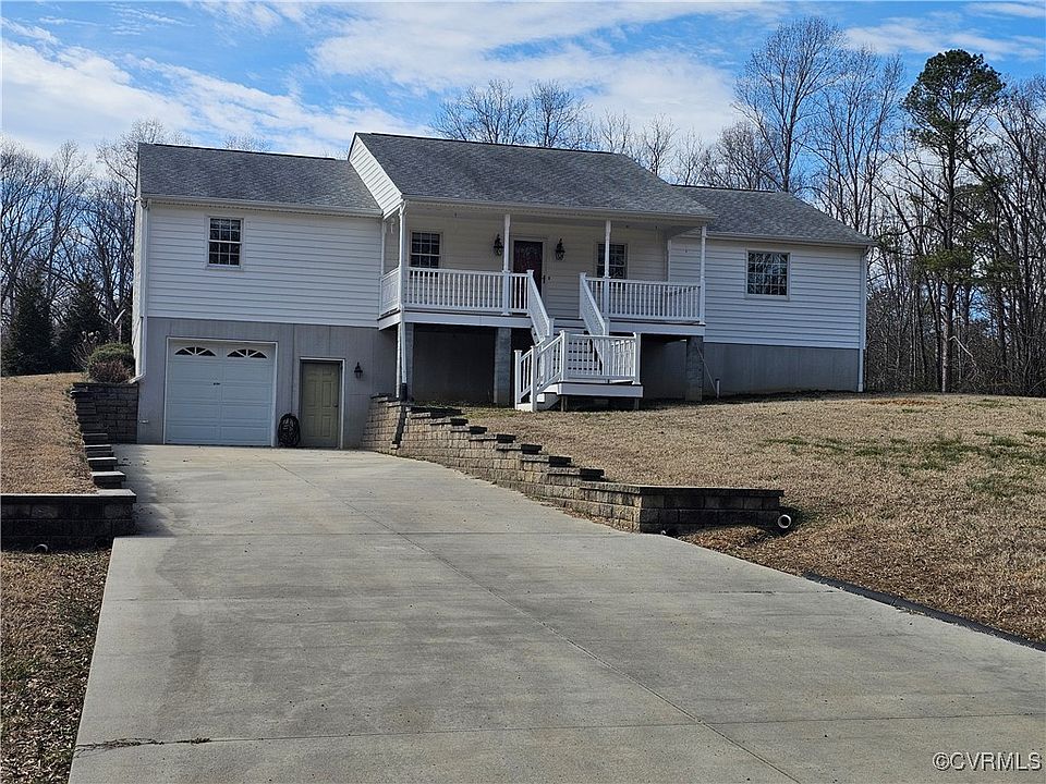 1st image of 16184 Plantation Ln