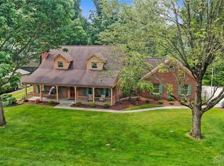 2224 Old Vienna Dr, Dayton, OH 45459
