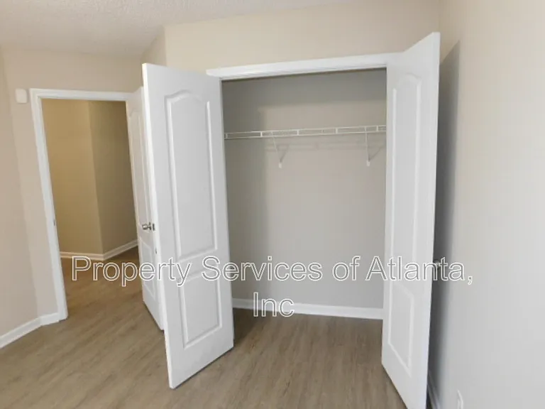 101 Moss Pointe Dr — Photo 21