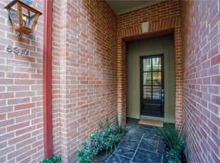5317 Blossom St, Houston, TX 77007