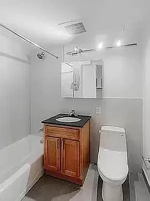 Rented by Metropolitan Property Group | media 18