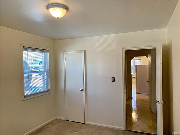 4th image of 2961 Morgan Ave