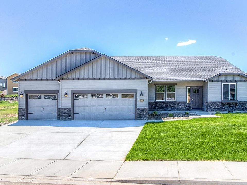7900 Fremont Way - Yakima