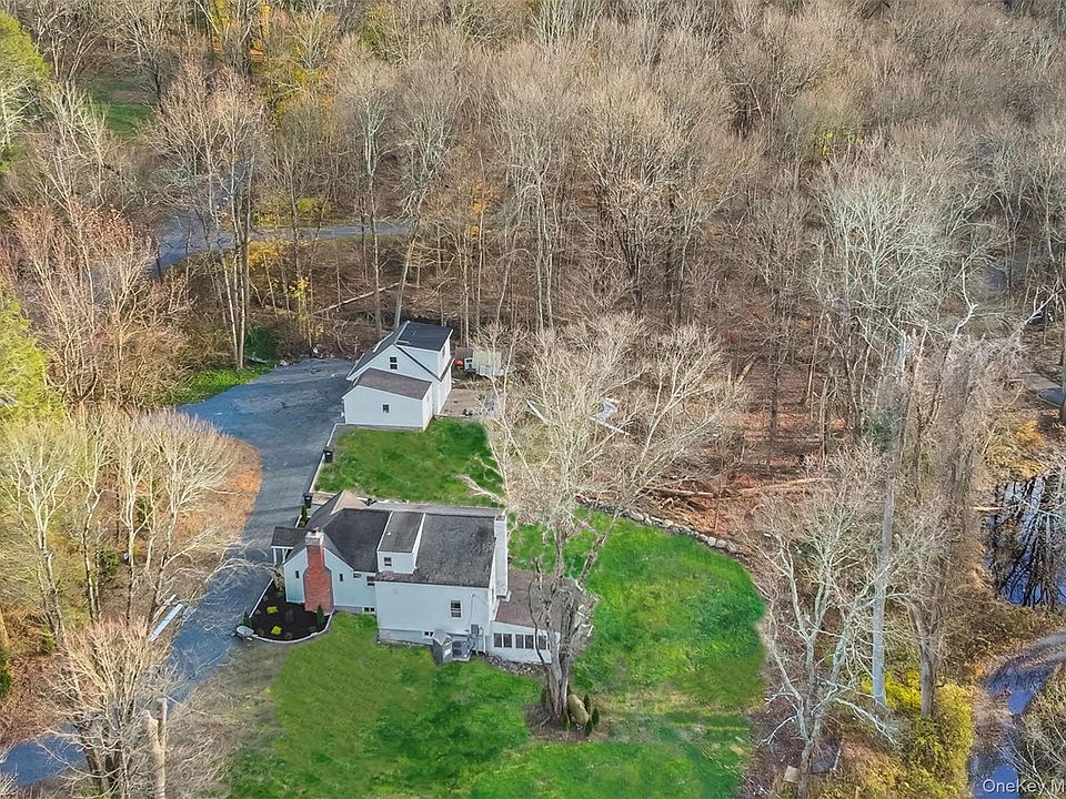 1st image of 65 Hickory Lane