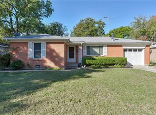 813 Billie Ruth Ln, Hurst, TX 76053