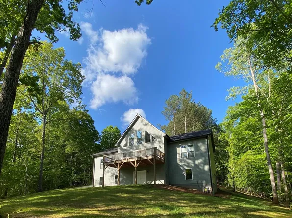 151 Oak Point Ln, Stony Point, NC 28678