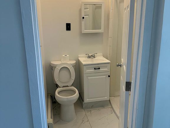 5th image of 50 Eaton Pl Floor 1