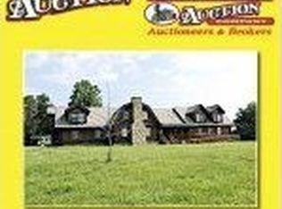 283 Vineyard Ln, Dobson, NC 27017