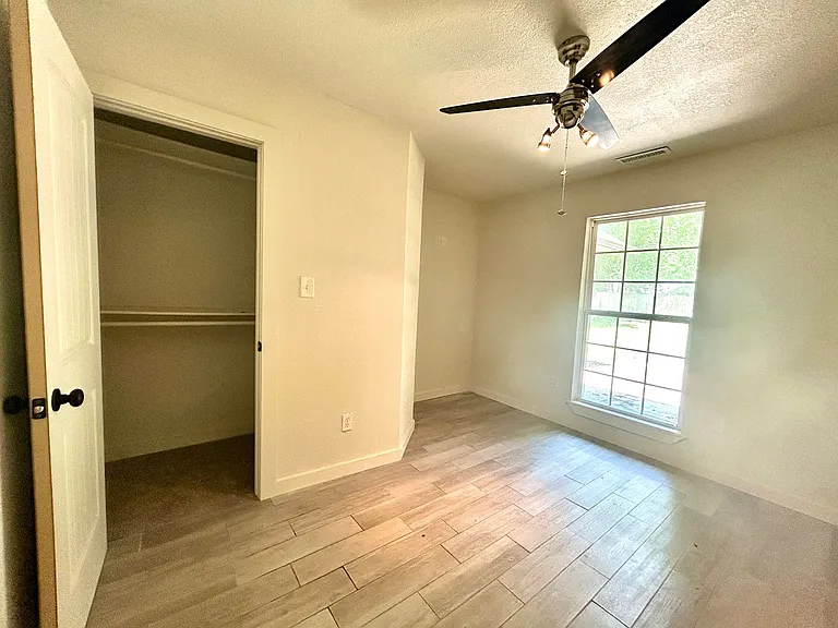 72 Bois D Arc St — Photo 23