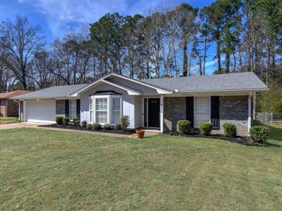 1209 Huntcliff Way, Clinton, MS, 39056