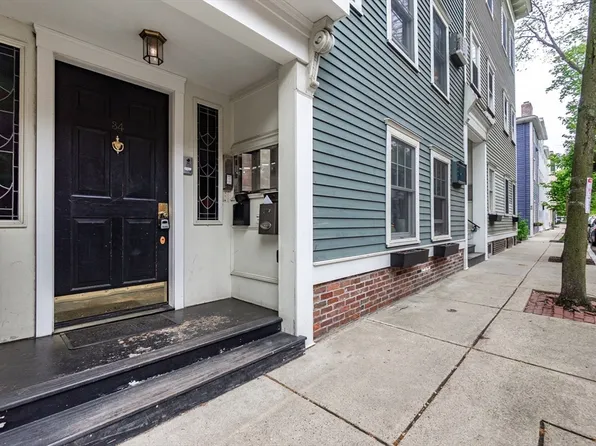 34 Washington St APT 1A, Charlestown, MA 02129