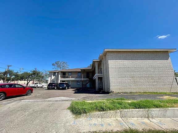3rd image of 3801 Juarez Ave