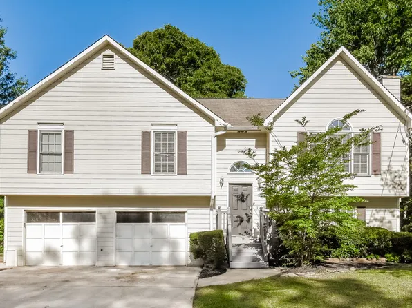 365 Austin Dr, Douglasville, GA 30134