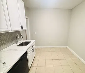 384-86 Baldwin Avenue