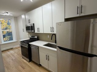 532A Henry St APT 2R, Brooklyn, NY 11231