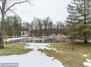 36055 Bell Rd, Round Hill, VA 20141