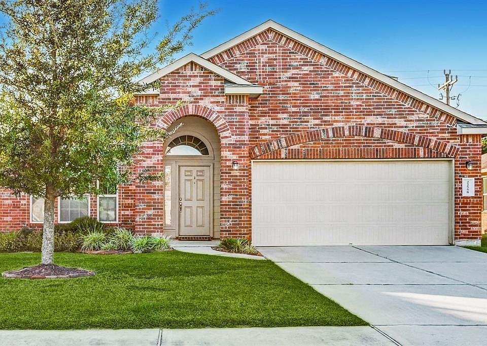 1st image of 22558 Stillwater Valley Ln