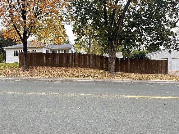 4th image of 635 8th Ave E