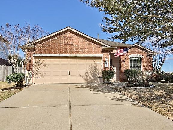 2nd image of 22802 Saginaw Point Ln